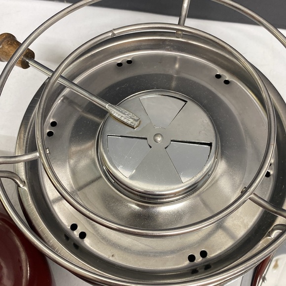 Manor House Fondue Set Two Quart - Picture 12 of 17